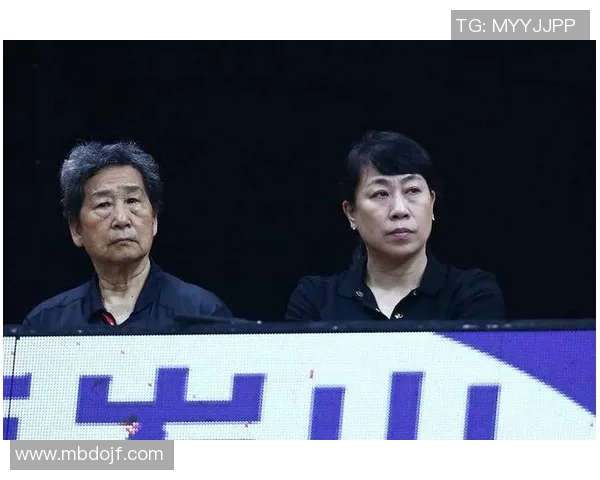 对话王芳:回顾我的篮球生涯与成长历程的点滴故事 对话王芳:回顾我的篮球生涯与成长历程的点滴故事