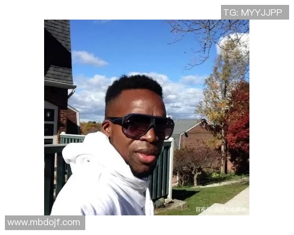 杨娜独家分享羽毛球技巧与心得助你提升竞技水平与乐趣 杨娜独家分享羽毛球技巧与心得助你提升竞技水平与乐趣