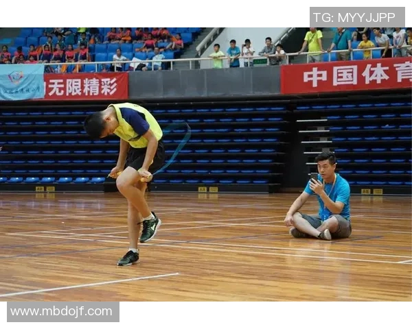 重庆乒乓球队耐力争议引发热议球迷与专家各执己见探讨背后原因 重庆乒乓球队耐力争议引发热议球迷与专家各执己见探讨背后原因