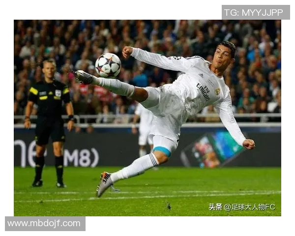 高清足球明星比赛瞬间尽显风采与激情的完美画卷